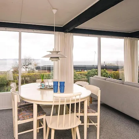 6 Person In Borkop-by Traum * בורקופ